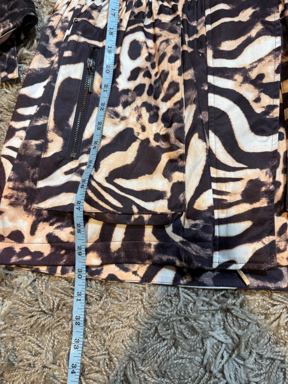Puli Animal Print Anorak Jacket with Contrast Blue Lining size Small - Picture 15 of 16